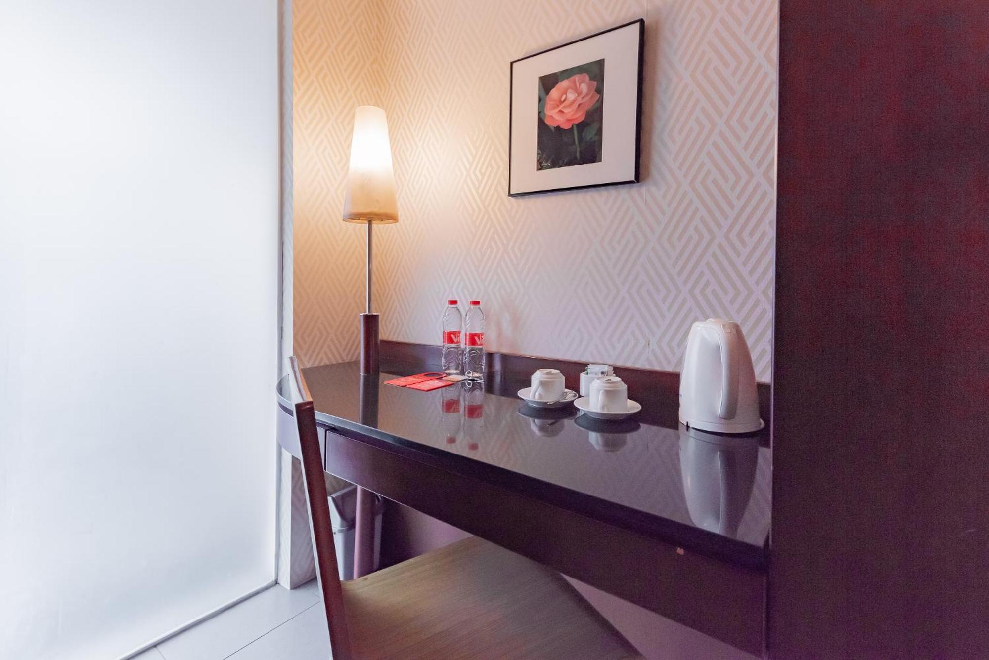 Reddoorz Plus @ Cipaganti Street 3 Бандунг Экстерьер фото